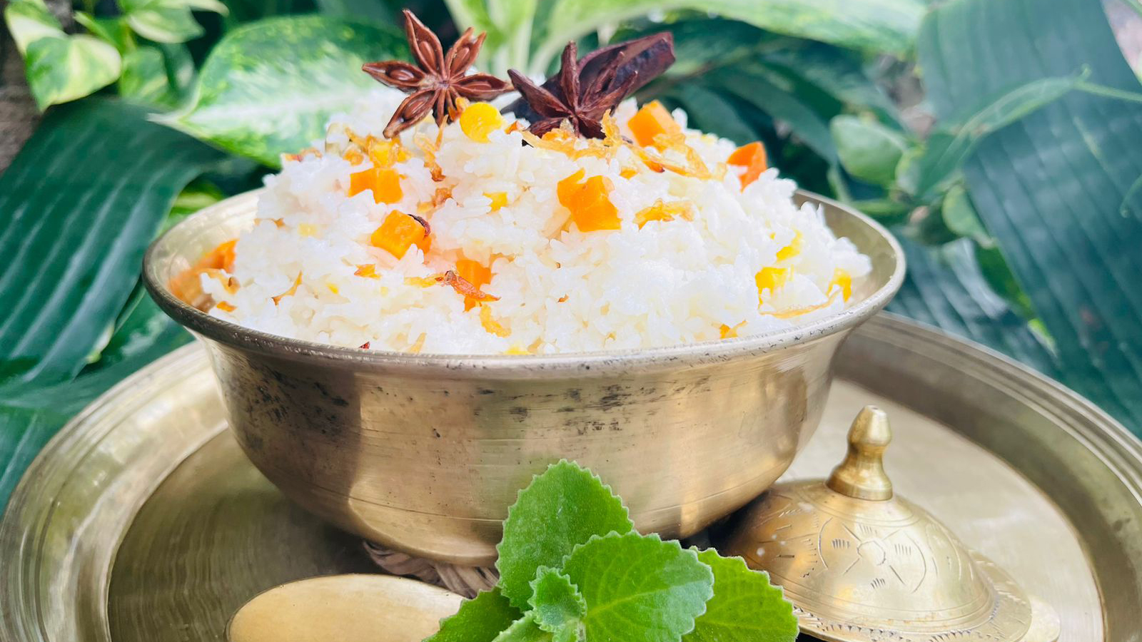 বসন্তের প্রথম দিন পাতে থাকুক বাসন্তী পোলাও