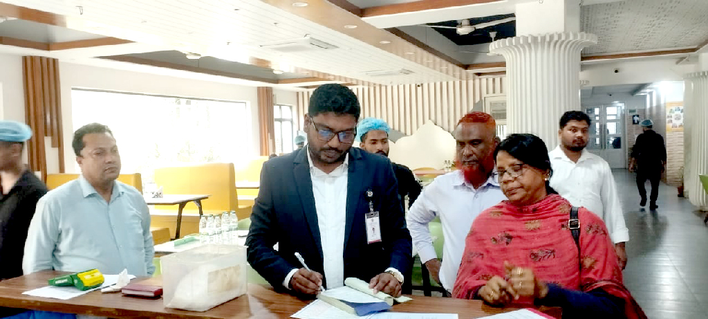 অস্বাস্থ্যকর পরিবেশে খাবার প্রস্তুত করায় রেস্টুরেন্টকে ১ লাখ টাকা জরিমানা