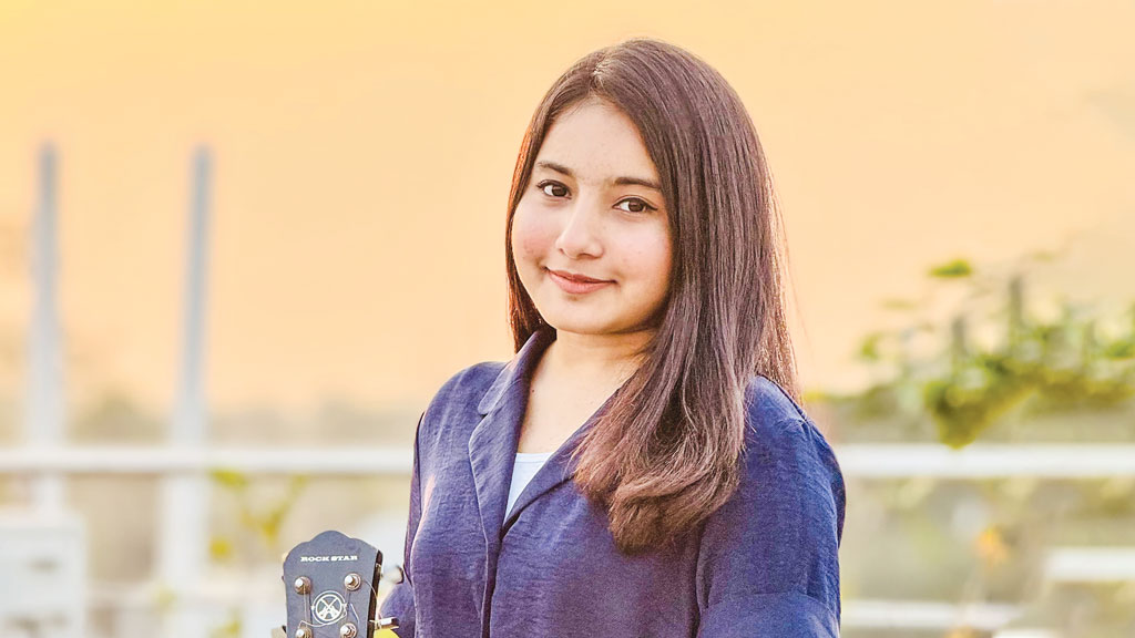 ঋতুর কণ্ঠে উজ্জ্বল সম্ভাবনা