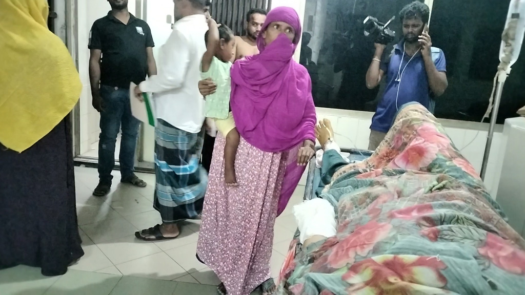 গোয়ালন্দে আস্তানায় হামলায় ১ জন নিহত, আশঙ্কাজনক ৫