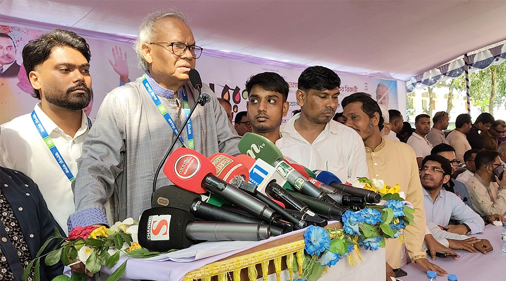 রাজনৈতিক অঙ্গনকে ফের অস্থিতিশীল করার অপচেষ্টা চলছে: রিজভী