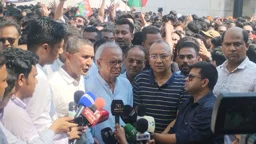 তারেক রহমানের সহায়ক শক্তি হিসেবে কাজ করে যাবে যুবদল: রিজভী