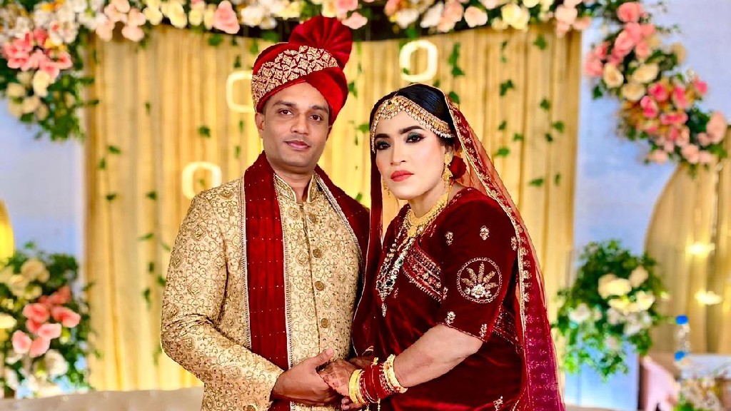 বিয়ে করেছেন ক্রিকেটার রুমানা