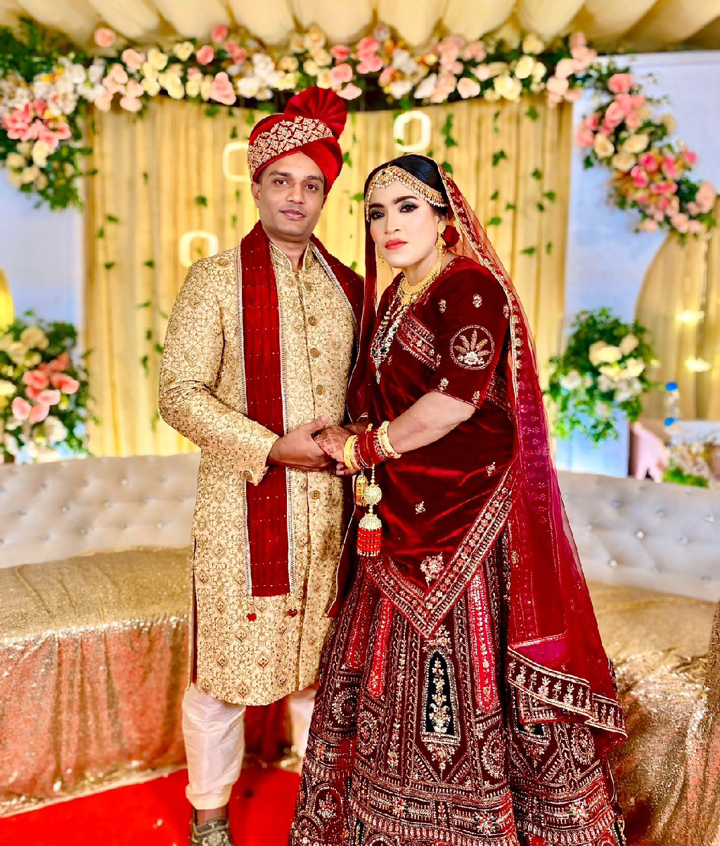 স্বামী আল মামুনের সঙ্গে রুমানা আহমেদ। ছবি: সংগৃহীত