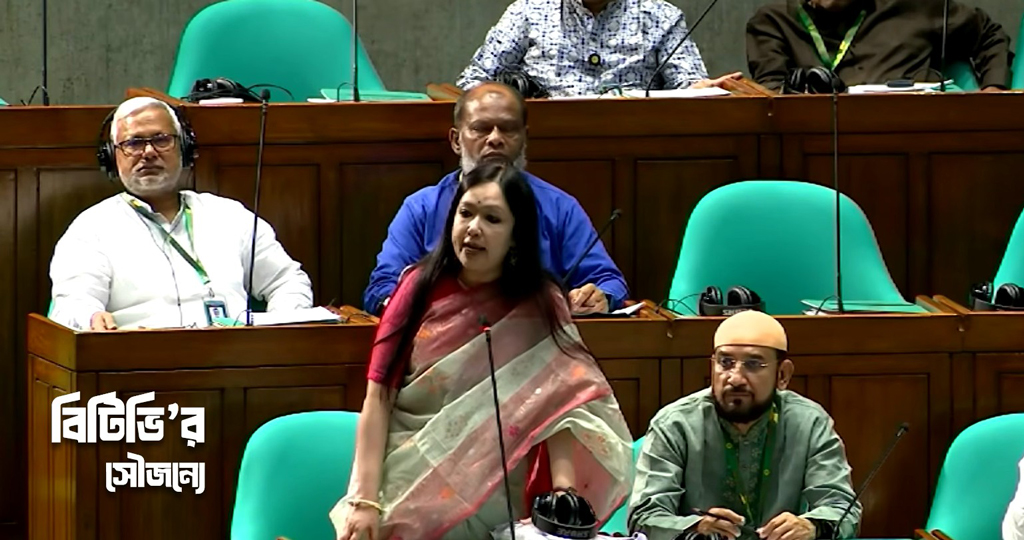 ২২০০ টাকার নিচে গ্যাস সিলিন্ডার পাওয়া যায় না: সংসদে রুমিন ফারহানা