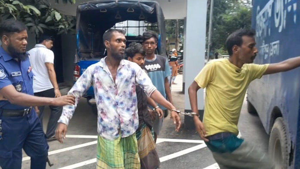 শ্রীপুরে র‍্যাব সদস্য অবরুদ্ধ: ১৭২ জনের বিরুদ্ধে মামলা, গ্রেপ্তার ১৪