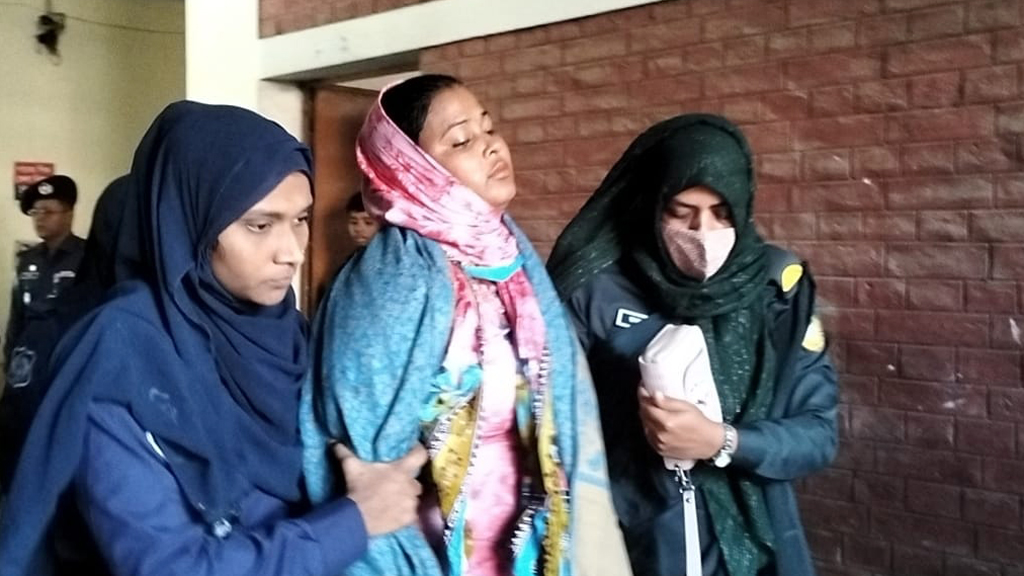 নেত্রকোনায় স্বামীকে হত্যার দায়ে স্ত্রীর মৃত্যুদণ্ড