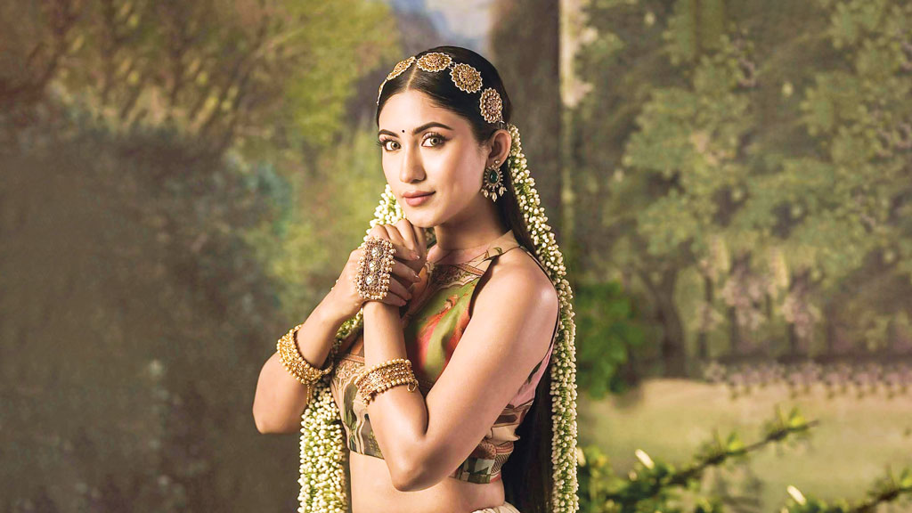 কাজ হারিয়ে হতাশায় ভুগছিলেন সাফা