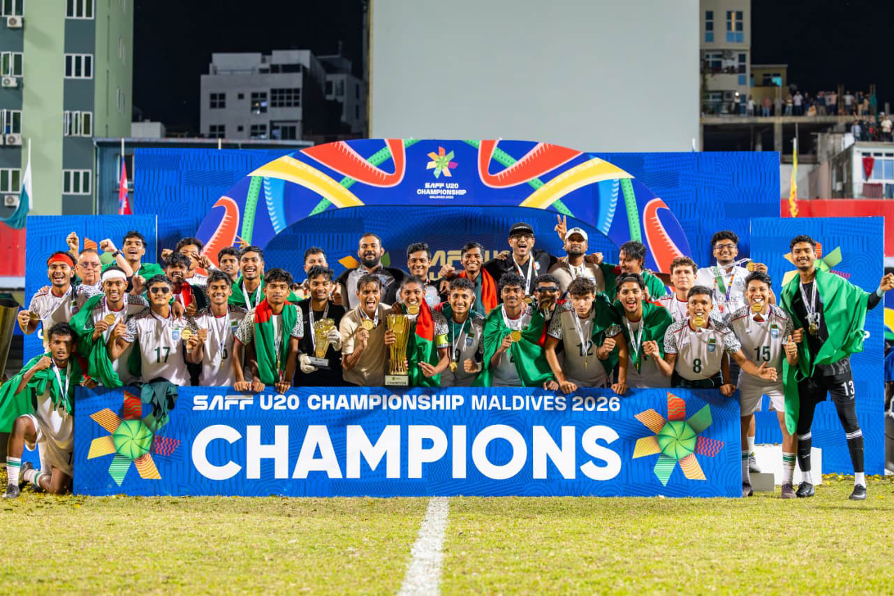 ভারত জুজু কাটিয়ে শিরোপার আনন্দ