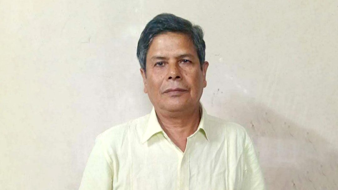 সাবেক সচিব শহীদ খানের দেশত্যাগে নিষেধাজ্ঞা