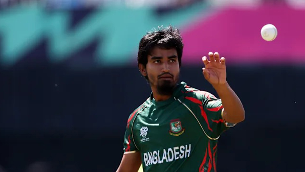 বিজয়ের মাসে মুক্তিযুদ্ধ, মুক্তিযোদ্ধাদের প্রতি তানজিম সাকিবের শ্রদ্ধা