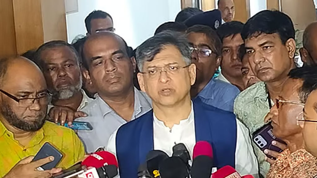 পরীক্ষায় অটো পাসের মতো কোনো বিষয় তো সংবিধানে থাকতে পারে না: সালাহউদ্দিন আহমদ