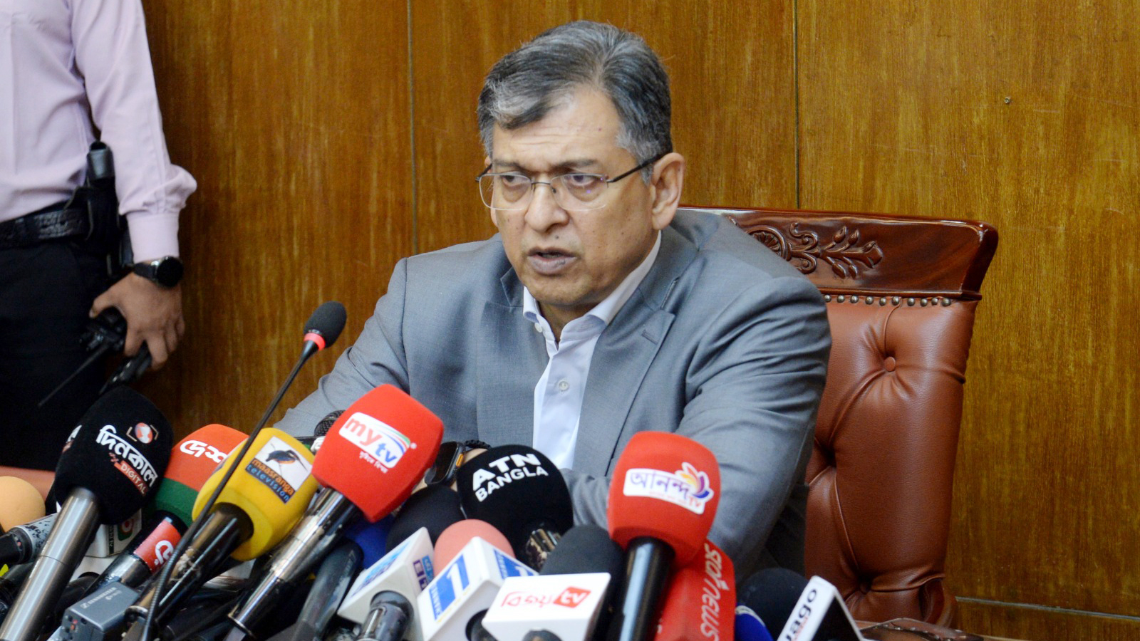 জঙ্গল সলিমপুরে হবে পুলিশ একাডেমি, সরবে চট্টগ্রাম কেন্দ্রীয় কারাগার: স্বরাষ্ট্রমন্ত্রী
