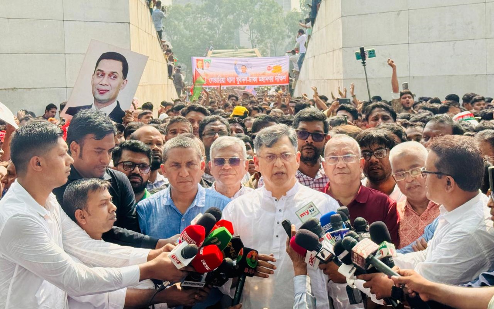 প্রতি আসনে একাধিক প্রার্থী প্রস্তুত রাখছে বিএনপি: সালাহউদ্দিন