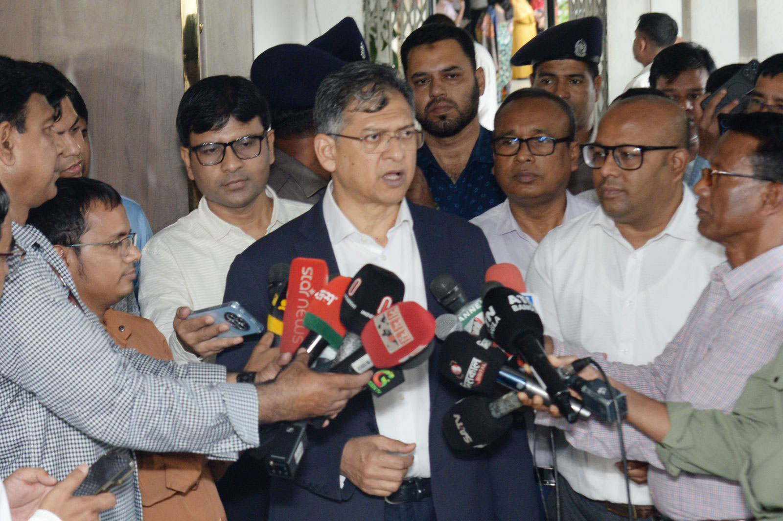 পল্লবীর শিশু হত্যা মামলার ডেথ রেফারেন্স দ্রুত শুনানির অনুরোধ জানাবে সরকার: স্বরাষ্ট্রমন্ত্রী