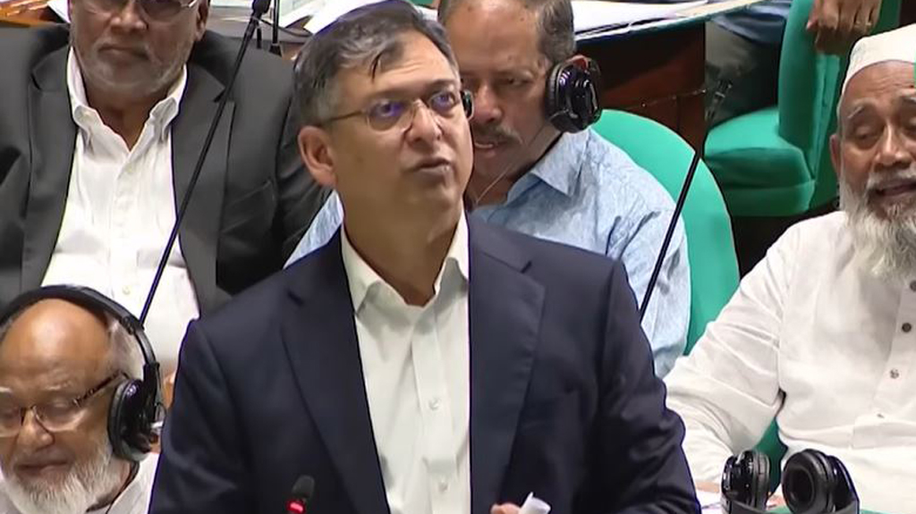 প্রধান নির্বাচন কমিশনার শপথ ভঙ্গ ও সংবিধান লঙ্ঘন করেছেন: সংসদে স্বরাষ্ট্রমন্ত্রী