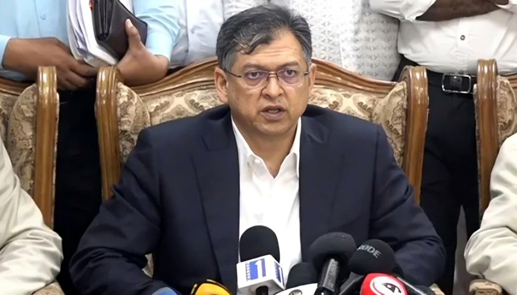 প্রধানমন্ত্রী দলীয় প্রধান হতে পারবেন না—এই দাবির যৌক্তিকতা নেই: সালাহউদ্দিন