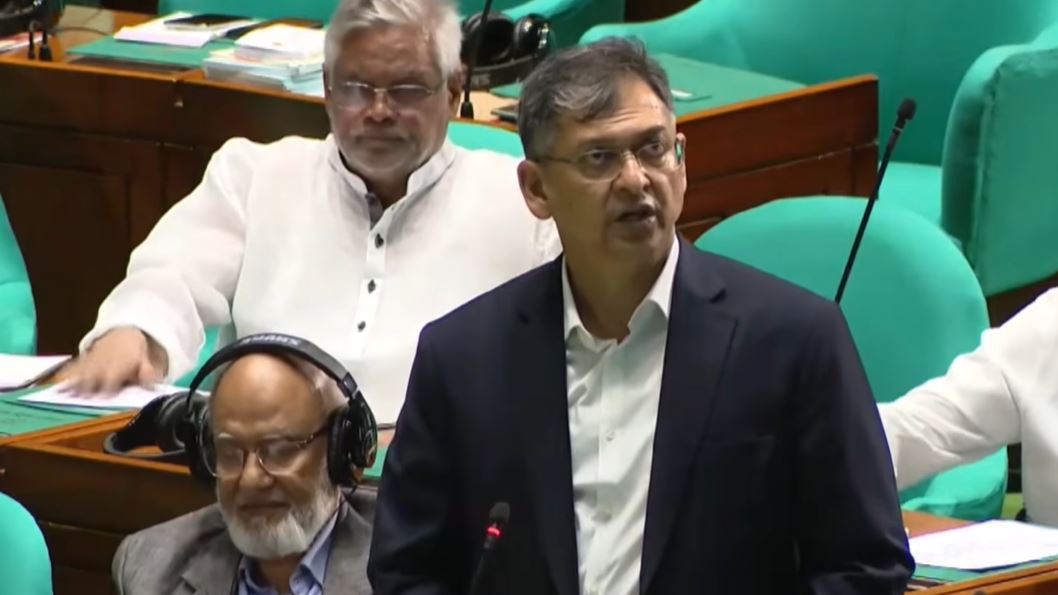 মাদক ও জুয়ার বিরুদ্ধে ৩০ এপ্রিলের পরে অভিযান: সংসদে স্বরাষ্ট্রমন্ত্রী