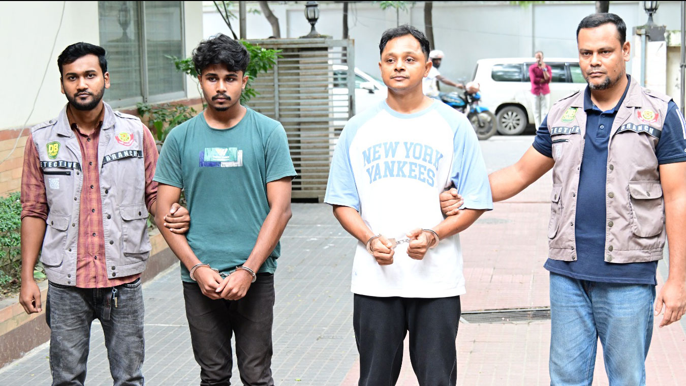 সিঙ্গাপুরে অর্থপাচারে ৫ কোটি টাকা খুইয়ে অপরাধে সানি, এরপর দুই চিকিৎসককে টার্গেট