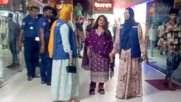 সরকারের সমালোচনা করায় নারীকে পুলিশে দিলেন বিএনপি নেতা-কর্মীরা