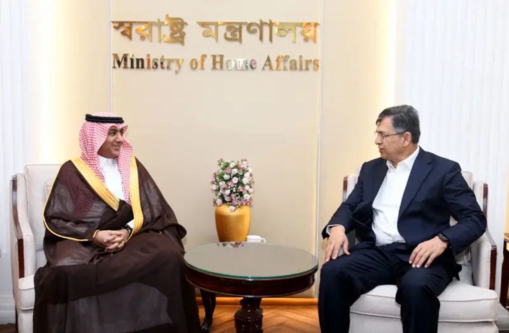 কাগজপত্র থাকলে সৌদিতে রোহিঙ্গাদের বাংলাদেশি পাসপোর্ট দেওয়ার নির্দেশ