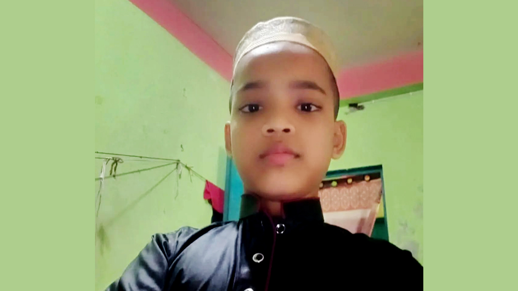 আশুলিয়ায় মাদ্রাসাছাত্র নিখোঁজ, এক মাসেও মেলেনি সন্ধান