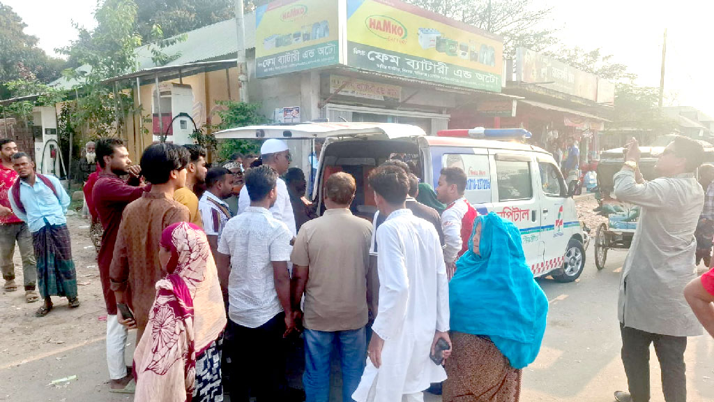 আরিচা ঘাটে চাকায় হাওয়া দেওয়ার সিলিন্ডার বিস্ফোরণে নিহত ১, আহত ৩