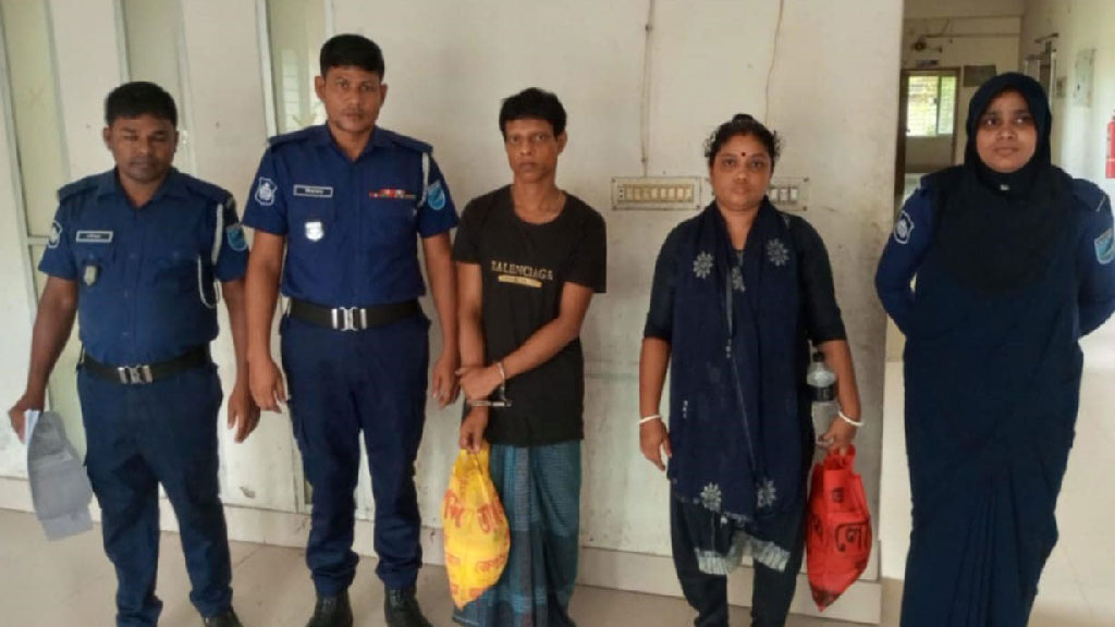 ডাসারে স্বর্ণালংকারসহ ৫৫ লাখ টাকার মালামাল চুরি, স্বামী-স্ত্রী গ্রেপ্তার