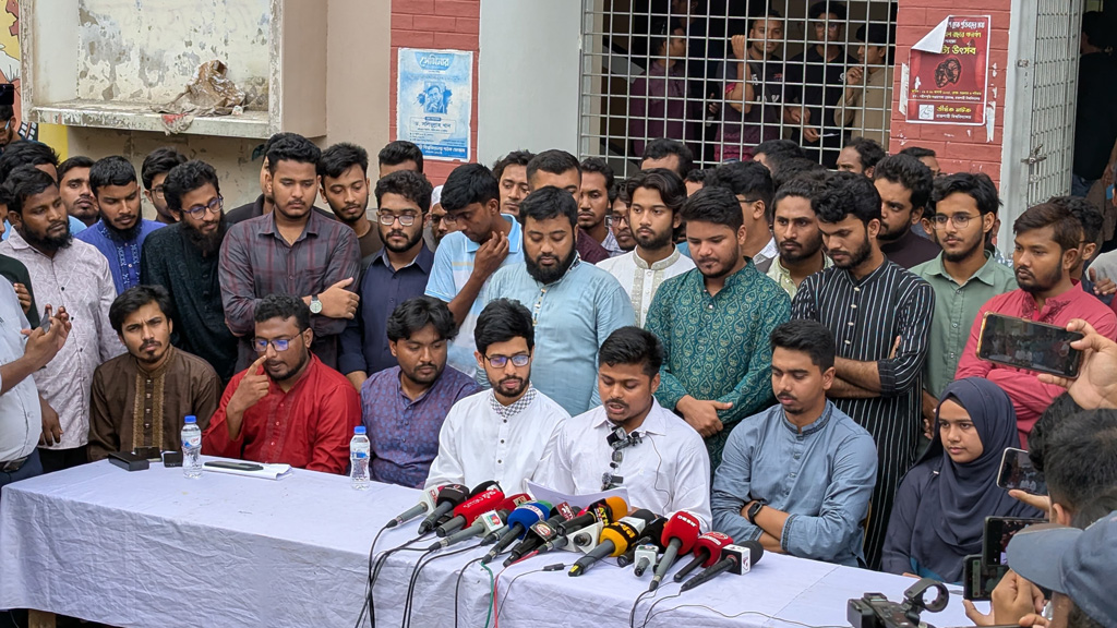 রাকসু নির্বাচনে ছাত্রশিবিরের ‘সম্মিলিত শিক্ষার্থী জোট’ প্যানেল ঘোষণা