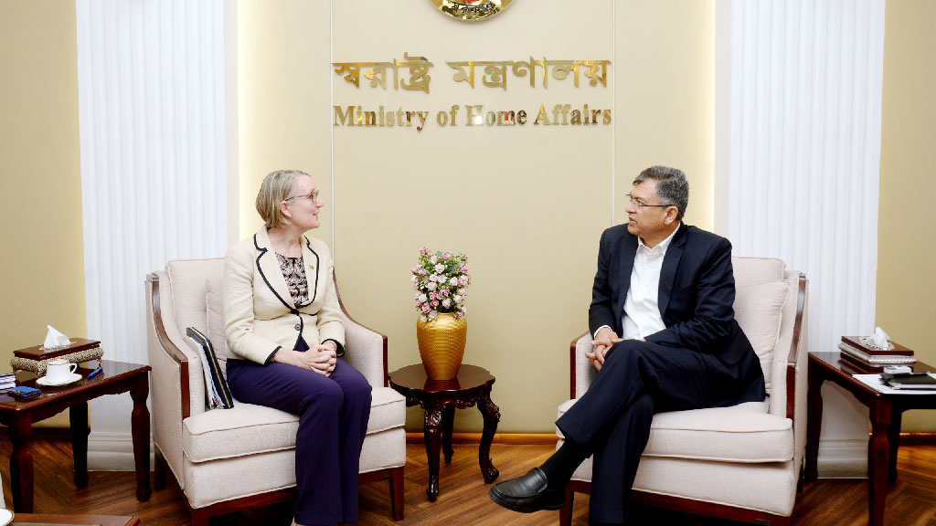 রোহিঙ্গা শরণার্থীদের জন্য সহায়তা অব্যাহত রাখতে চায় যুক্তরাজ্য