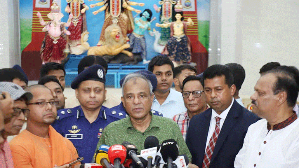এবারের দুর্গাপূজা হবে এযাবৎকালের সবচেয়ে শান্তিপূর্ণ ও উৎসবমুখর: স্বরাষ্ট্র উপদেষ্টা
