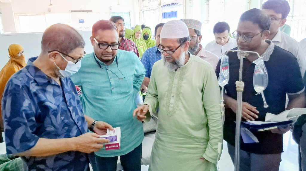 প্রতি ইউনিয়নে ‘হেলথ হাব’, ৩ ওয়ার্ড মিলে হবে ‘ওয়েলবিং সেন্টার’: স্বাস্থ্যমন্ত্রী