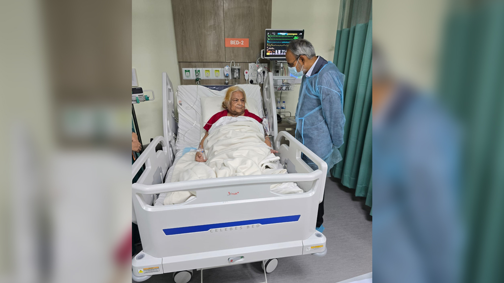 সেলিমা রহমানকে দেখতে হাসপাতালে ডা. রফিক