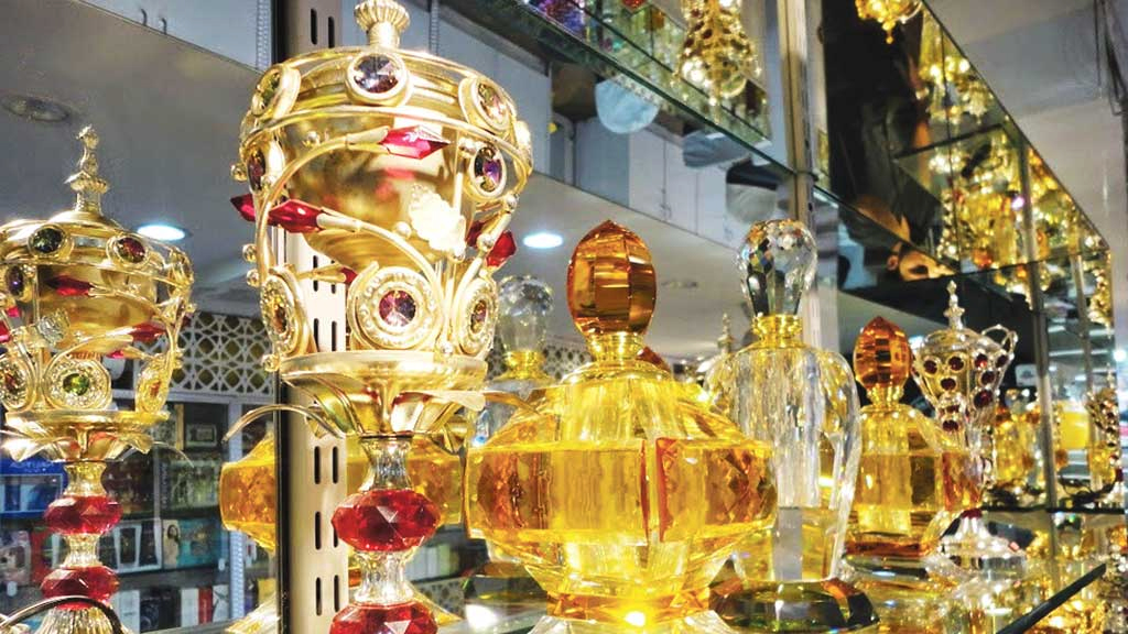 রোজা রেখে সুগন্ধি ব্যবহার করা যাবে কি?