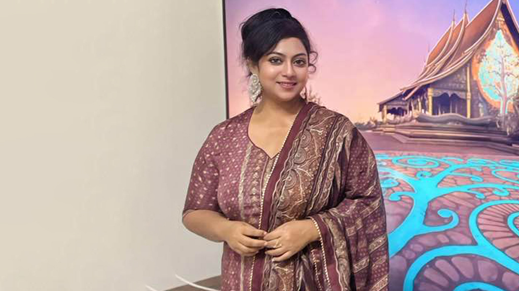 সালমান শাহর মৃত্যুর ঘটনায় নিজের বক্তব্য জানালেন শাবনূর
