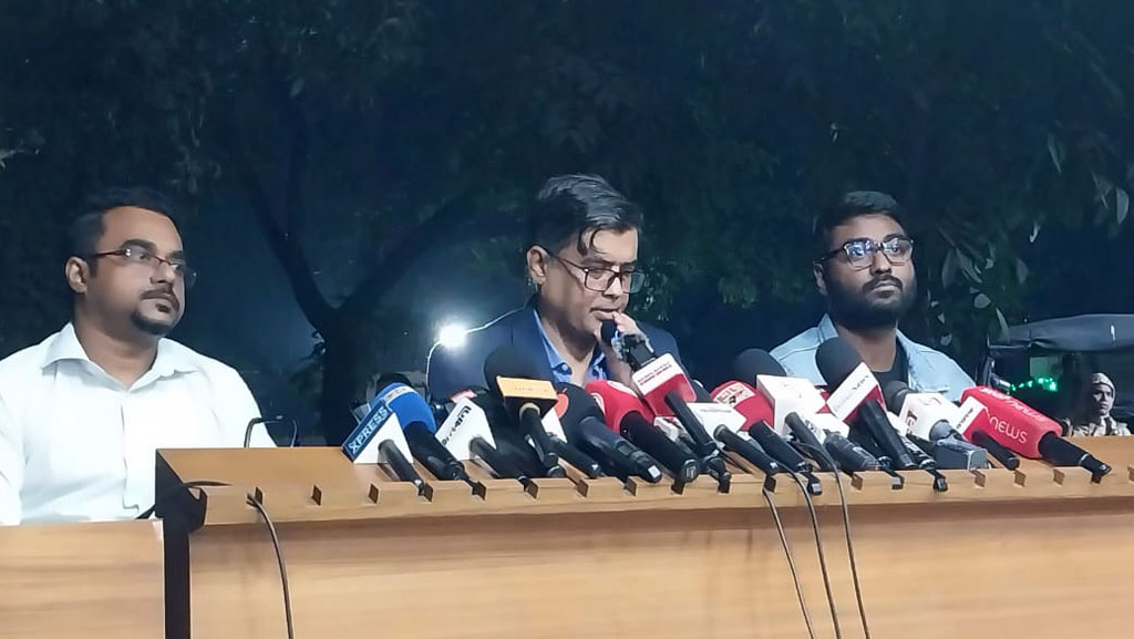 তফসিল ঘোষণার পর কার্যকর হবে আসিফ-মাহফুজের পদত্যাগপত্র