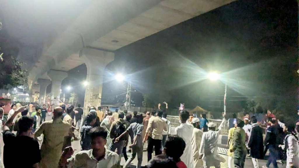 দ্বিতীয় দফায় শাহবাগে সংঘর্ষে মহিউদ্দিন রনিসহ আহত ২০