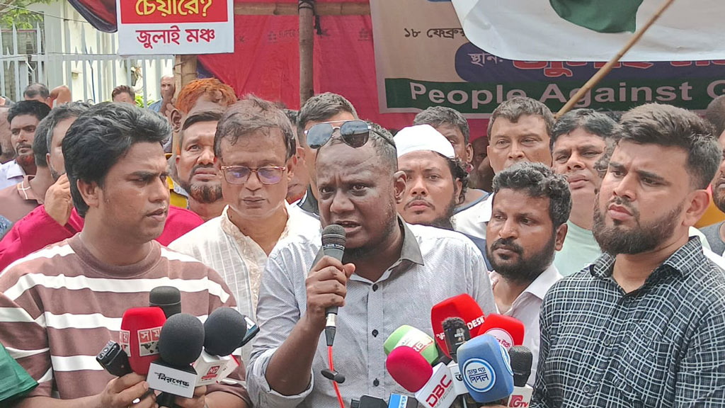 প্রধান উপদেষ্টা সাক্ষাৎ না দিলে যমুনা ঘেরাও করবেন চাকরিচ্যুতি বিডিআর সদস্যরা