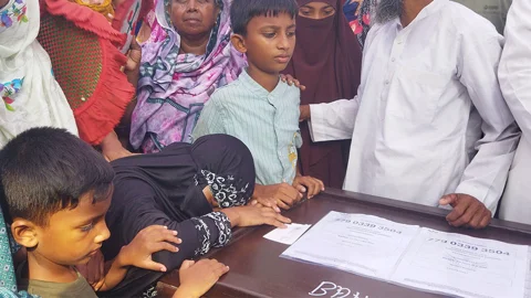 রিয়াদে বিমানবন্দরে নিহত শাহেদ কফিনবন্দী হয়ে ফিরলেন বাড়ি