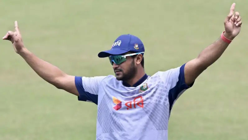 আইএল টি–টোয়েন্টি খেলার অপেক্ষায় সাকিব, সতীর্থ হিসেবে পাচ্ছেন যাঁদের
