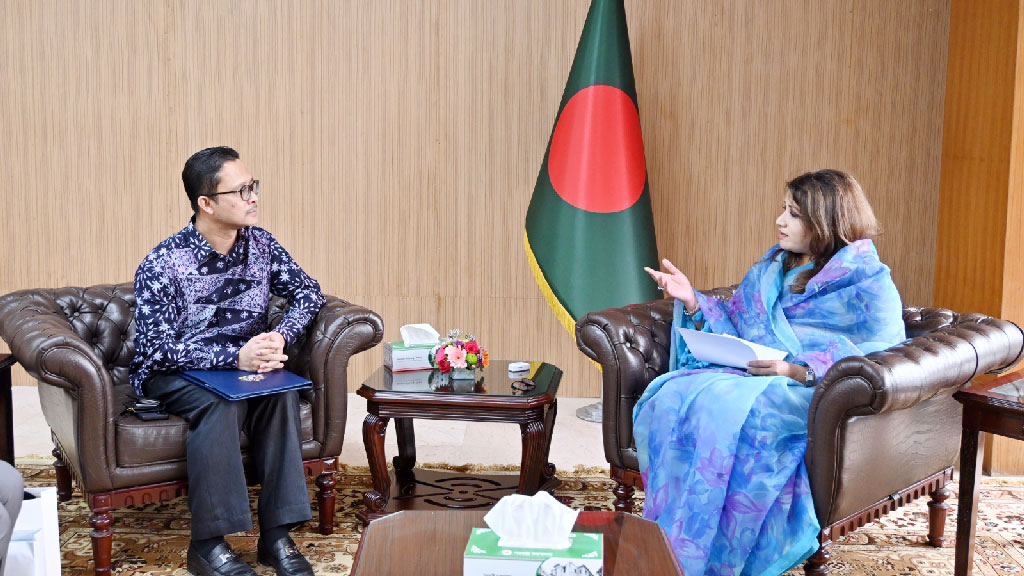 বাংলাদেশে গাড়ি সংযোজন কারখানা স্থাপনের সম্ভাবনা খতিয়ে দেখতে চায় মালয়েশিয়া