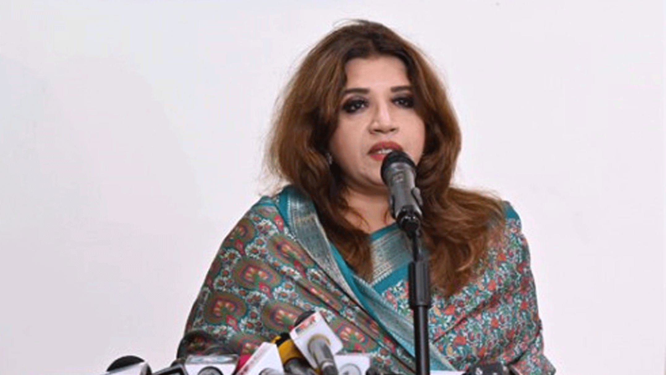 মক্কা-মদিনা রক্ষায় প্রয়োজনে সহায়তায় প্রস্তুত বাংলাদেশ: শামা ওবায়েদ