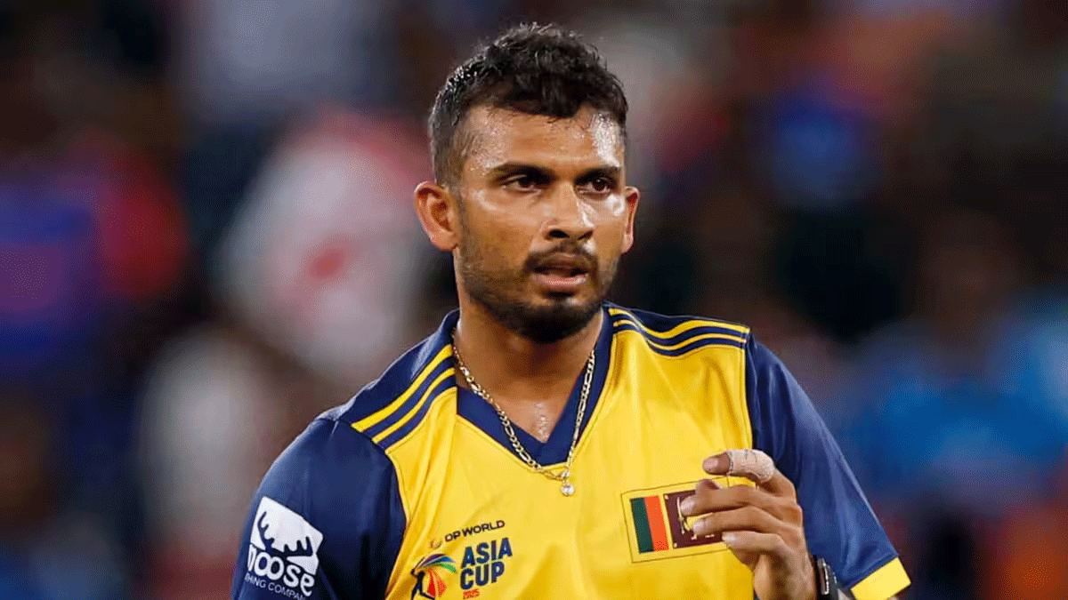 পাকিস্তানের লিগ ছেড়ে আইপিএলে লঙ্কান ক্রিকেটার