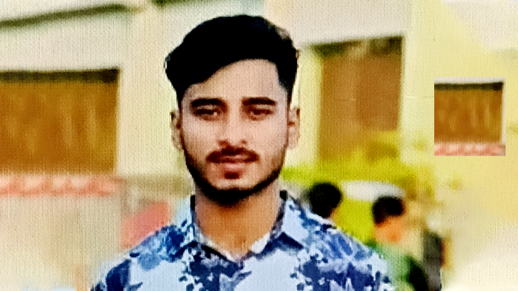 অবৈধ পথে মালয়েশিয়া যাত্রা, সাগরে পড়ে ৪ যুবক নিখোঁজ
