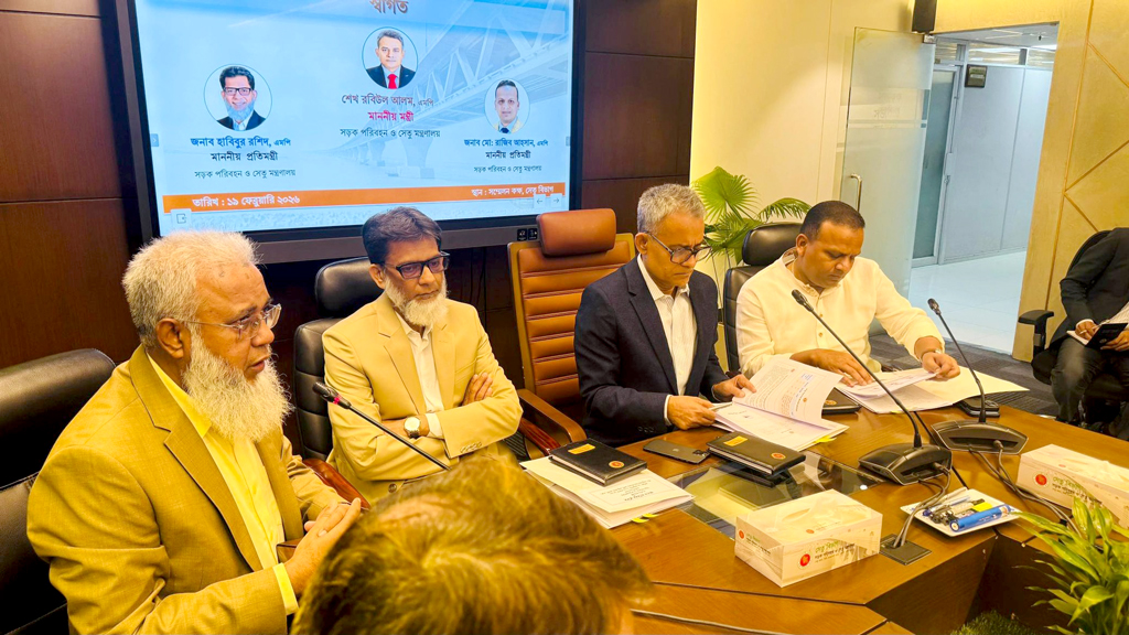 ঢাকার প্রধান সড়কে অটোরিকশার অবাধ চলাচল নিয়ন্ত্রণ করা হবে: সড়কমন্ত্রী