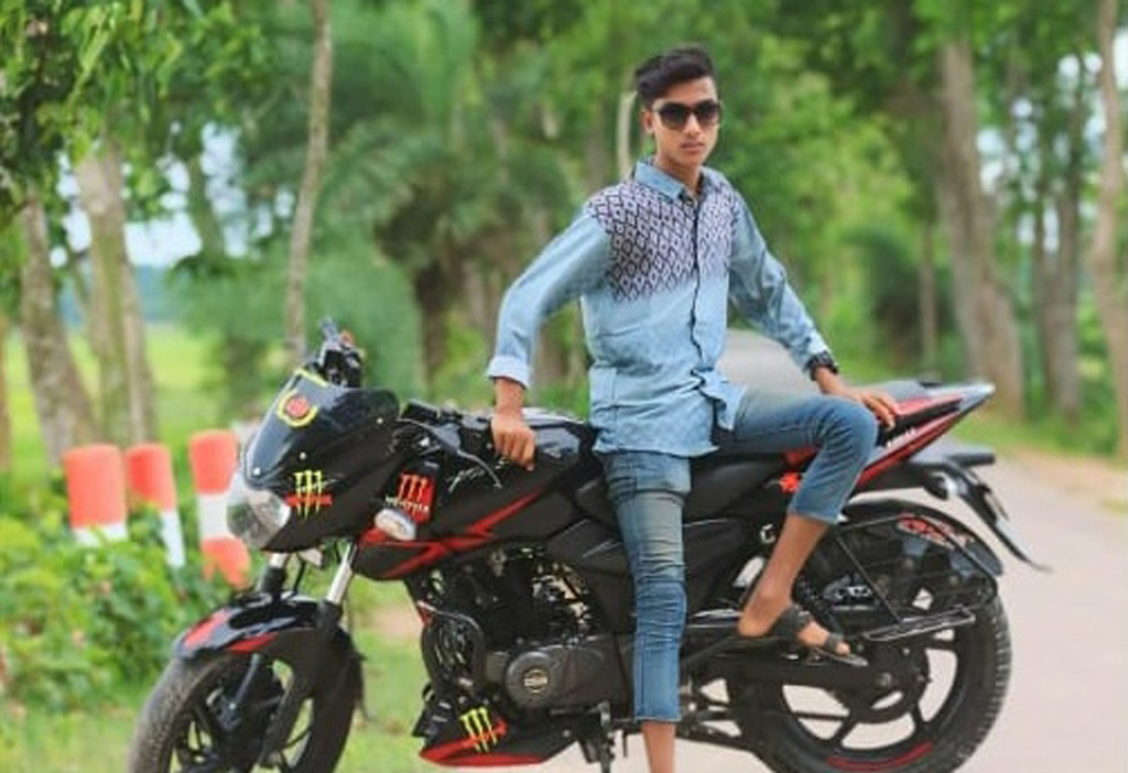নদীতে মাছ ধরতে গিয়ে স্কুলশিক্ষার্থীর মৃত্যু