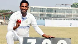 শুভাগতের অনন্য ‘ডাবলের’ দিনে নাঈমের সেঞ্চুরি