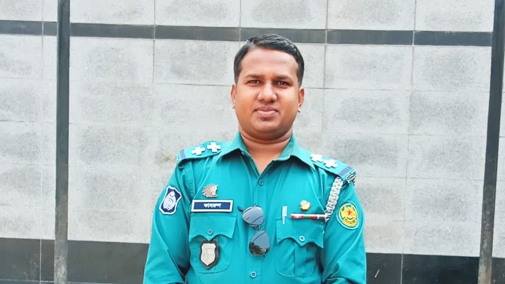 খিলগাঁওয়ে সড়ক দুর্ঘটনায় মতিঝিল থানার এসআই নিহত ‎