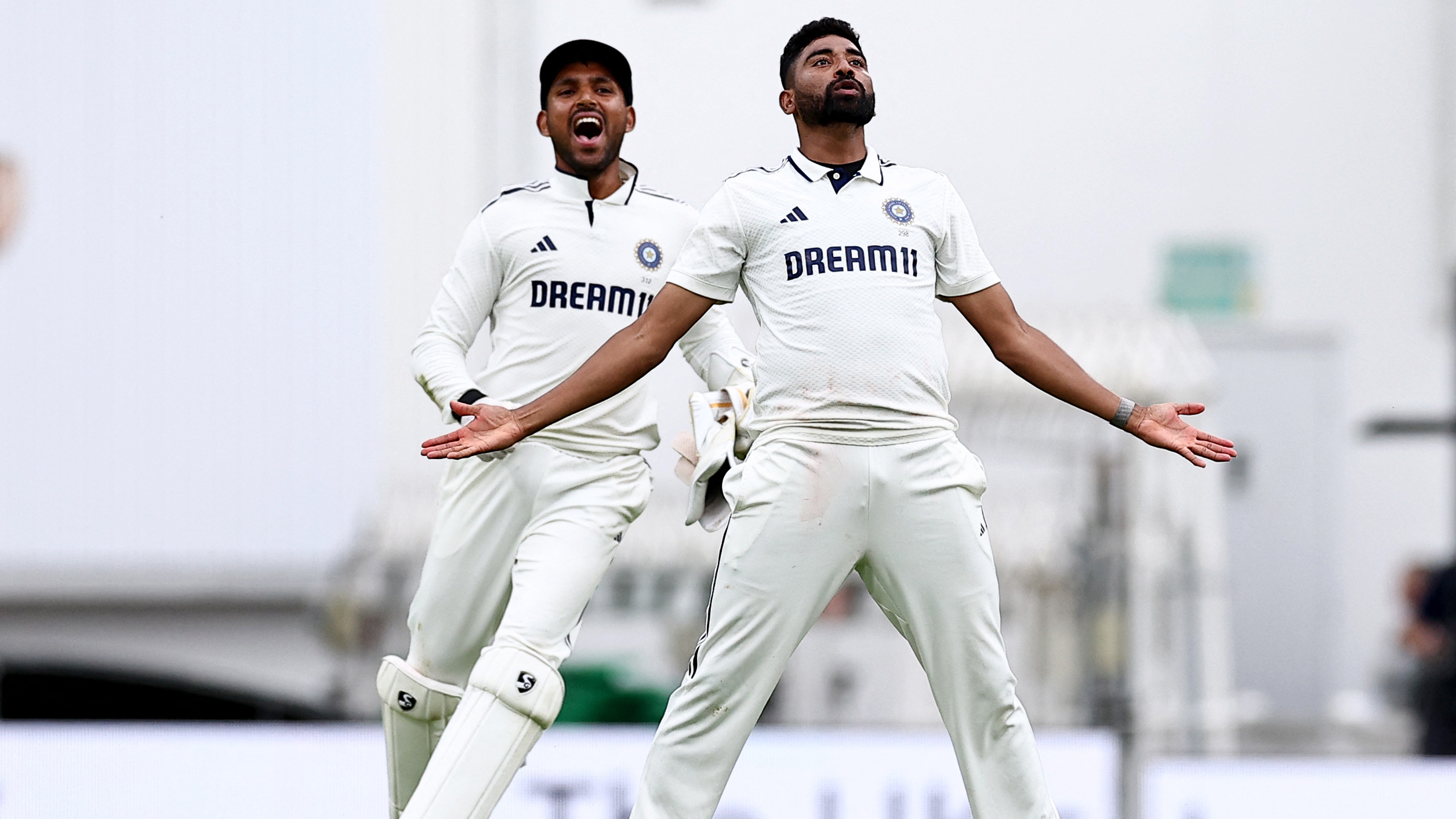 বুমরার ছায়া থেকে বেরিয়ে সিরাজ এখন ‘সত্যিকারের যোদ্ধা’
