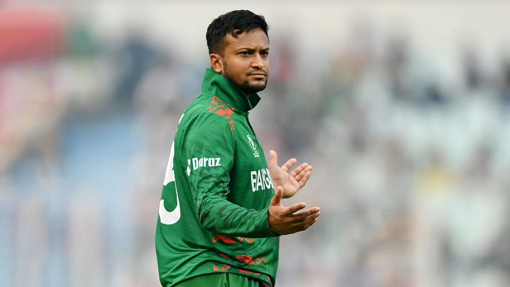 দুই উপদেষ্টার ‘গ্রিন সিগন্যাল’ পেয়েও দেশে আসতে পারেননি সাকিব